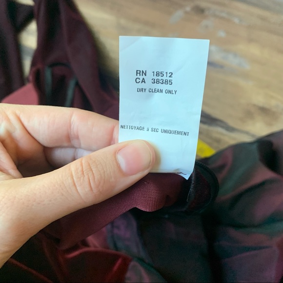 vintage plus size velvet gown size 20 - Picture 7 of 7